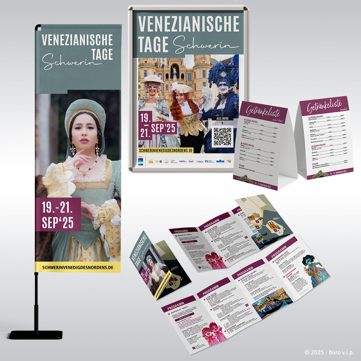 Gezeigt werden Printprodukte zur Veranstaltung Venezianische Tage Schwerin.
